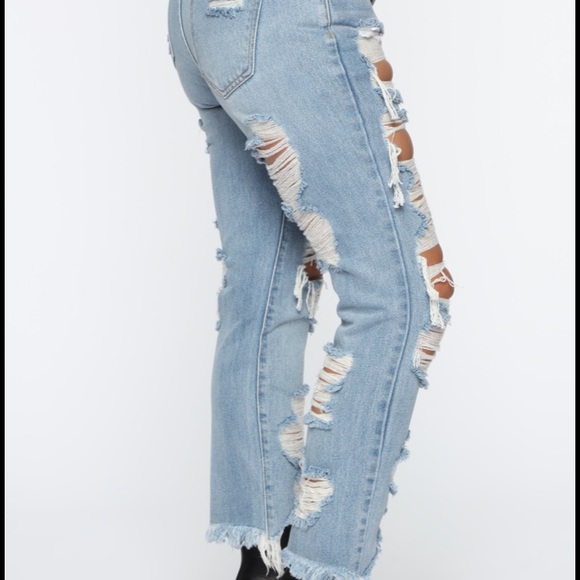 FASHION NOVA JEANS size 7 - Picture 2 of 4